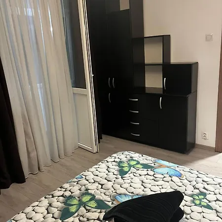 Apartament Dragut Si Spatios In Centrul Orasului - Parcare Gratuita Bukareszt