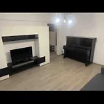 Dragut Si Spatios In Centrul Orasului - Parcare Gratuita