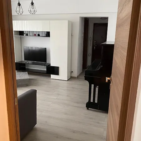 Dragut Si Spatios In Centrul Orasului - Parcare Gratuita