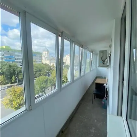 Dragut Si Spatios In Centrul Orasului - Parcare Gratuita Apartment Bukarest