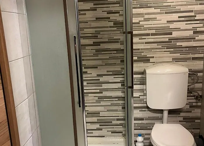 Dragut Si Spatios In Centrul Orasului - Parcare Gratuita *