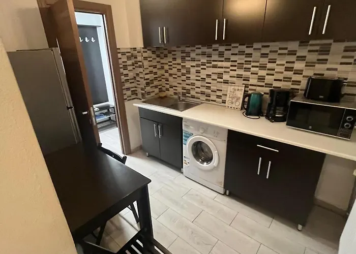 Dragut Si Spatios In Centrul Orasului - Parcare Gratuita