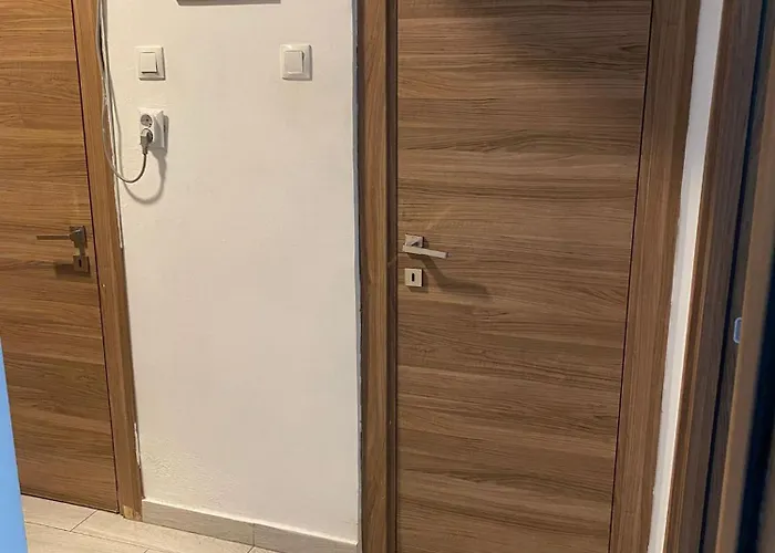 Dragut Si Spatios In Centrul Orasului - Parcare Gratuita *