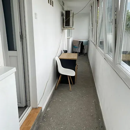 Apartament Dragut Si Spatios In Centrul Orasului - Parcare Gratuita *