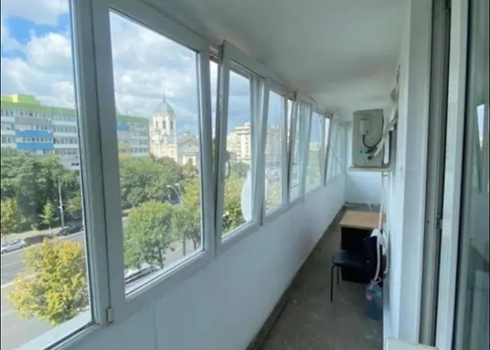 Dragut Si Spatios In Centrul Orasului - Parcare Gratuita Lejlighed Bukarest