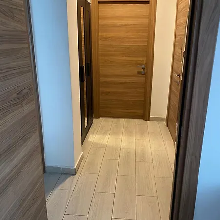 Dragut Si Spatios In Centrul Orasului - Parcare Gratuita * בוקרשט