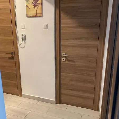 Dragut Si Spatios In Centrul Orasului - Parcare Gratuita *